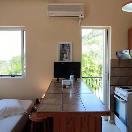 Anna And Apartahotel 3*