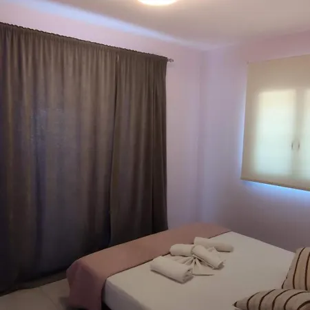 Anna And Apartahotel Tsilivi (Zakynthos)