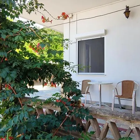 Anna And Aparthotel Planos