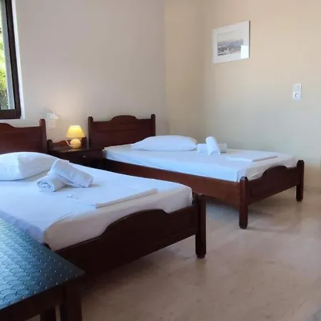 Aparthotel Anna And Planos