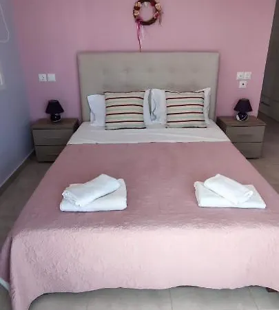 Aparthotel Anna And 3*