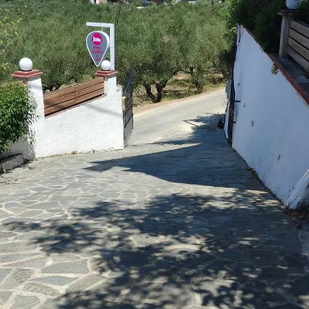 安娜一室公寓及公寓 3*