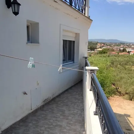 公寓式酒店 安娜一室公寓及公寓 3*