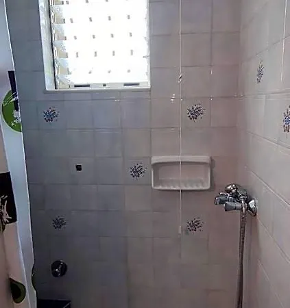 Apart-hotel Anna And 3*