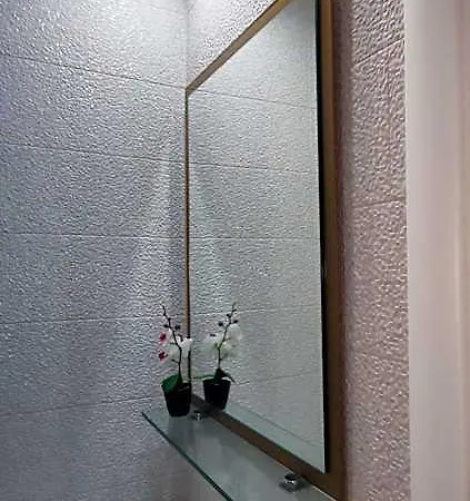 Apart-hotel Anna And 3*