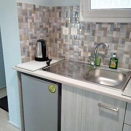 Anna Studio&apartments Lägenhetshotell 3*